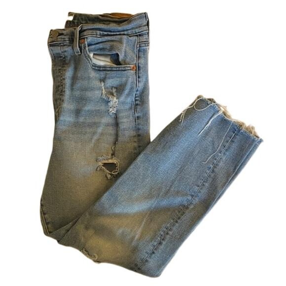 Signature by Levi Strauss Denim - Women's Levis Wedgie Straight Leg High Rise Jeans Distress Washed Blue Size 32